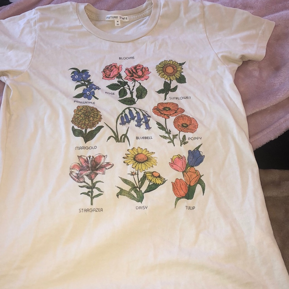 flower t-shirt